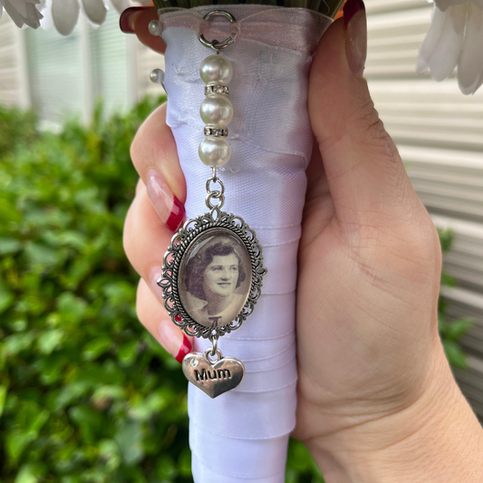 IN MEMORY OF MUM  PHOTO BOUQUET CHARM