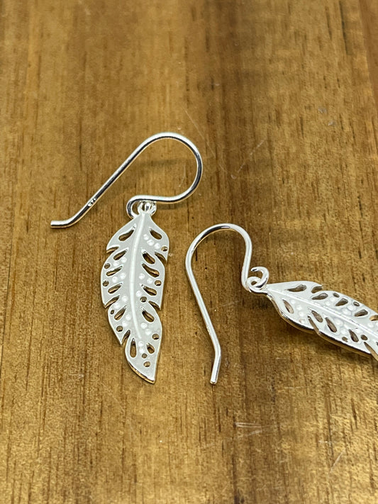 sterling silver leaf earrings 