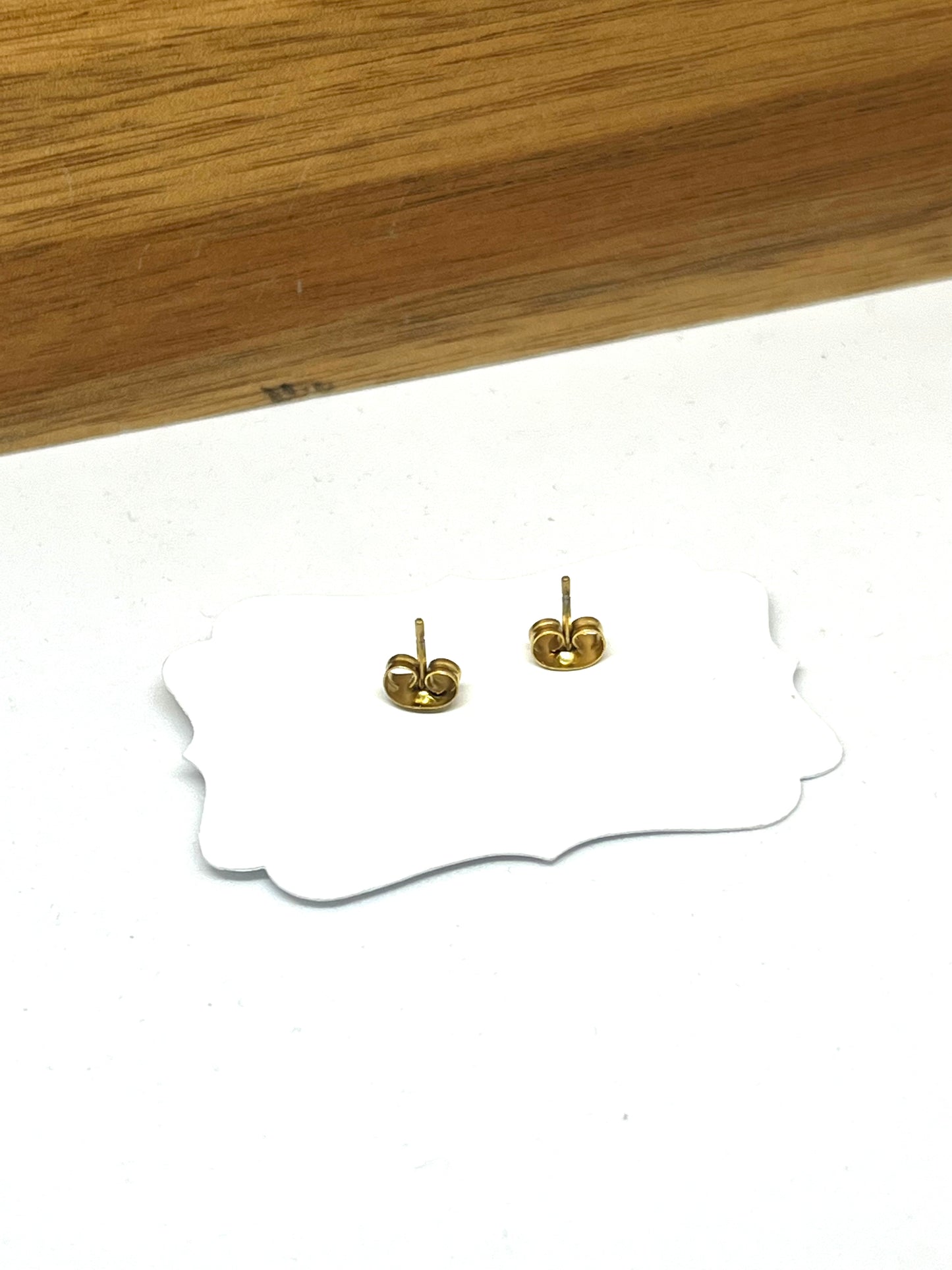 GOLD TRIANGLE STUDS